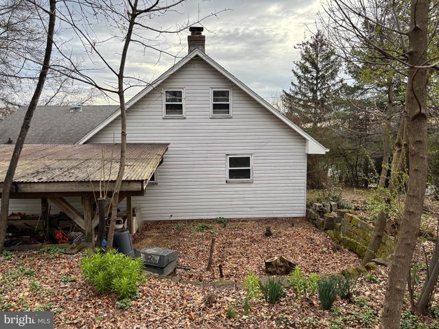 39 HOSSLER RD, Manheim, PA 17545