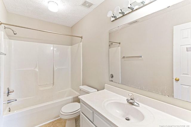 7787 Trappers Road, Fayetteville, NC 28311