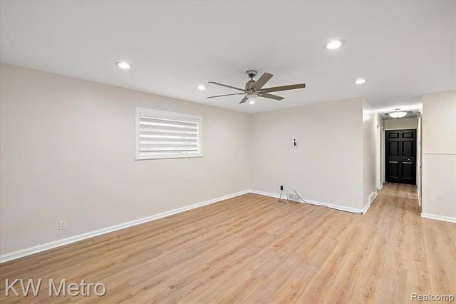 4115 Edgeland Avenue, Royal Oak, MI 48073