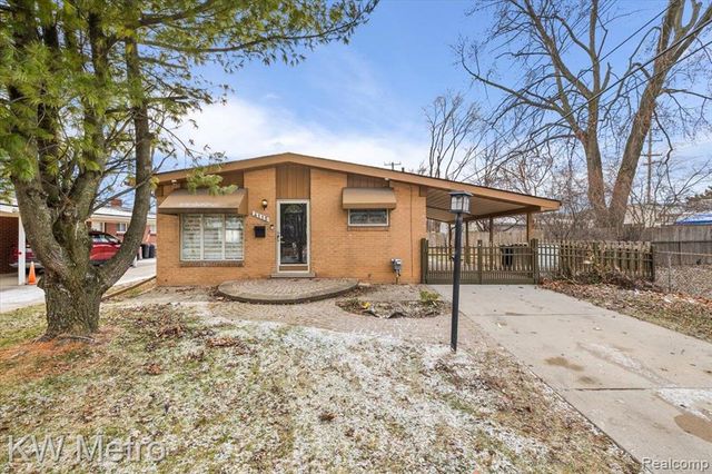 4115 Edgeland Avenue, Royal Oak, MI 48073