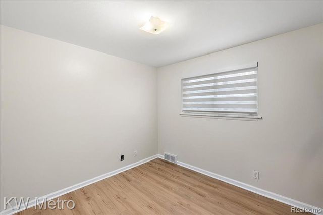 4115 Edgeland Avenue, Royal Oak, MI 48073