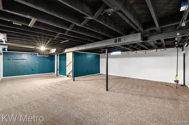 4115 Edgeland Avenue, Royal Oak, MI 48073