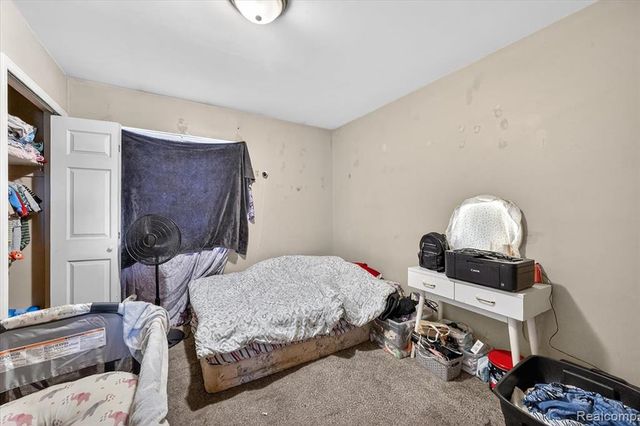 5772 Lawndale Street, North Branch, MI 48461