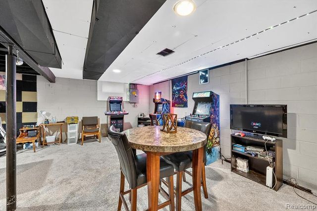 5772 Lawndale Street, North Branch, MI 48461