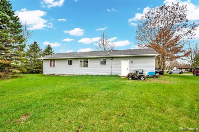 5772 Lawndale Street, North Branch, MI 48461