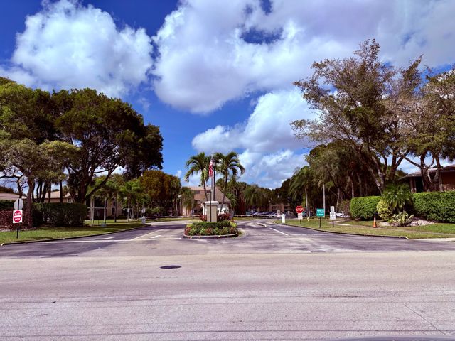 7233 Ashmont Circle 107, Tamarac, FL 33321