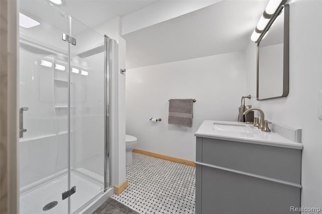 1503 Cheltenham Road, Birmingham, MI 48009