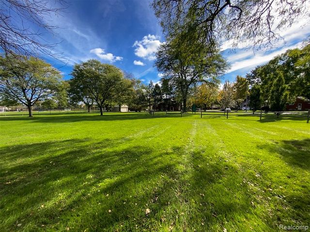 1503 Cheltenham Road, Birmingham, MI 48009