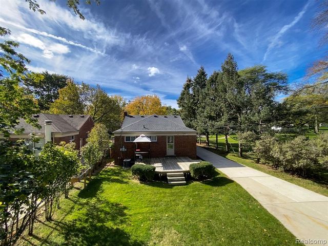 1503 Cheltenham Road, Birmingham, MI 48009