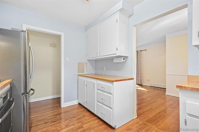 1503 Cheltenham Road, Birmingham, MI 48009