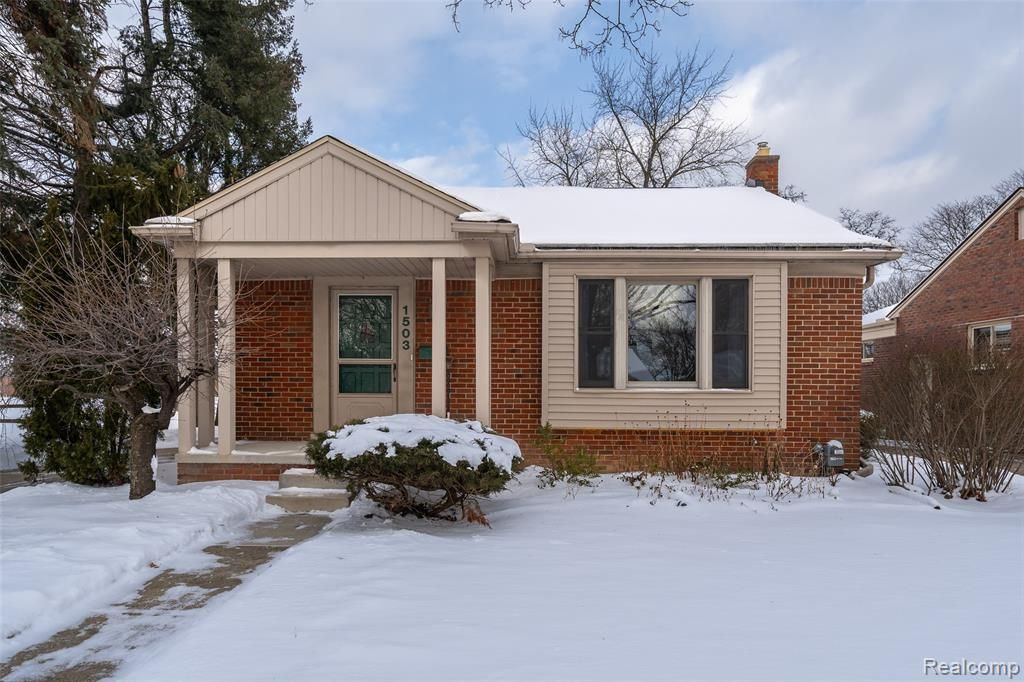 1503 Cheltenham Road, Birmingham, MI 48009