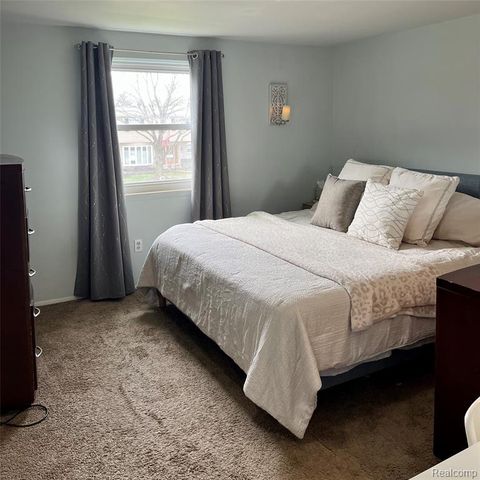 19020 Fairway Street, Livonia, MI 48152