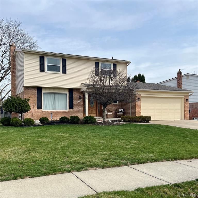 19020 Fairway Street, Livonia, MI 48152