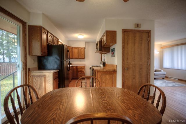 817 Margaret Street, Ironwood, MI 49938