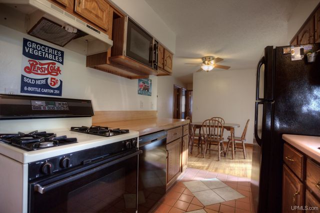 817 Margaret Street, Ironwood, MI 49938