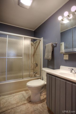 817 Margaret Street, Ironwood, MI 49938