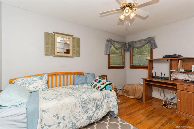 31 Cedar Branch Street, Middle Island, NY 11953