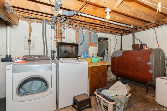 31 Cedar Branch Street, Middle Island, NY 11953