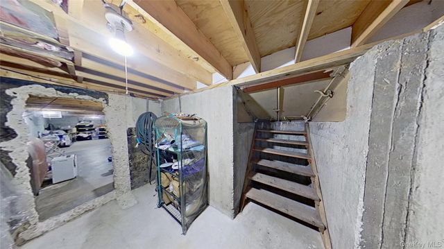 31 Cedar Branch Street, Middle Island, NY 11953