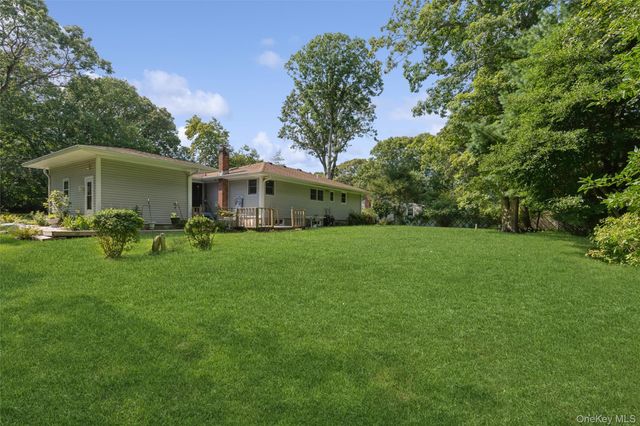 31 Cedar Branch Street, Middle Island, NY 11953