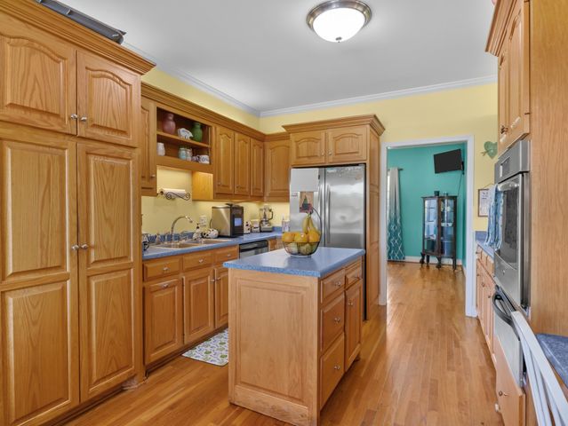 820 Old Island Ford Rd, Chesnee, SC 29323