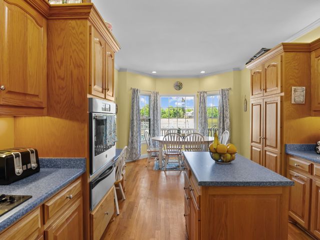 820 Old Island Ford Rd, Chesnee, SC 29323