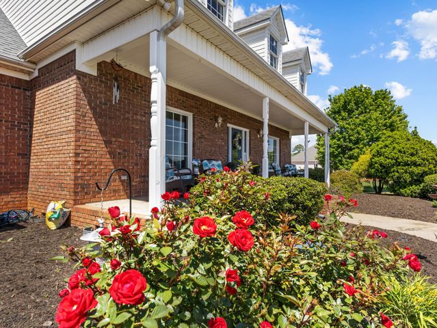 820 Old Island Ford Rd, Chesnee, SC 29323