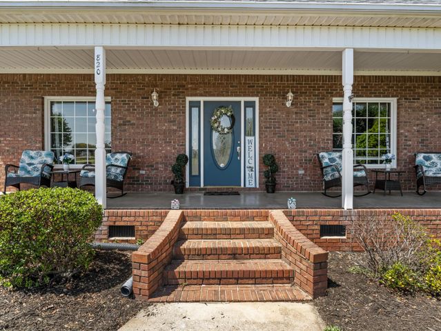 820 Old Island Ford Rd, Chesnee, SC 29323