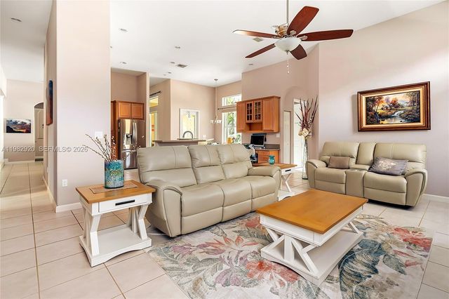 838 NW 123rd Dr, Coral Springs, FL 33071