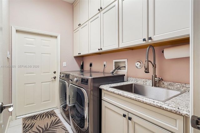 838 NW 123rd Dr, Coral Springs, FL 33071