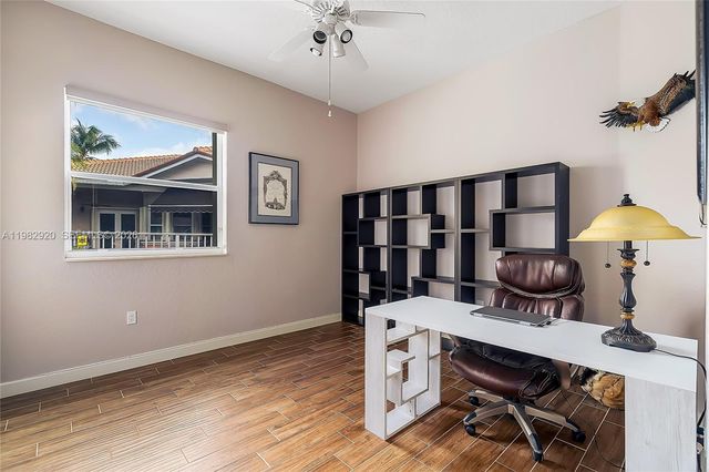 838 NW 123rd Dr, Coral Springs, FL 33071