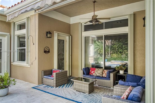 838 NW 123rd Dr, Coral Springs, FL 33071