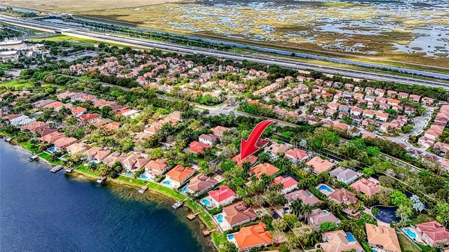 838 NW 123rd Dr, Coral Springs, FL 33071