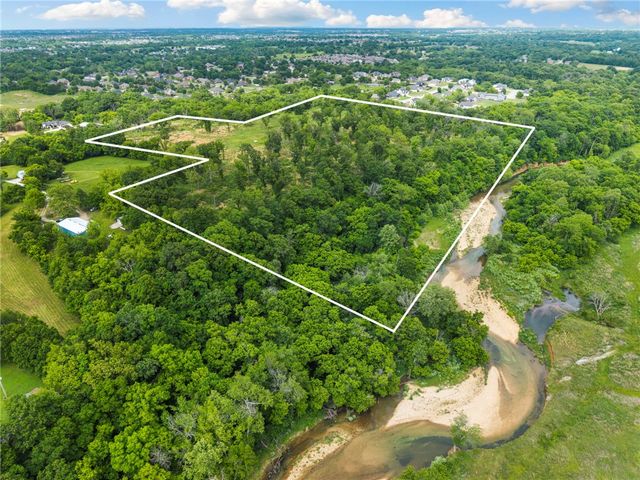 Brown Road, Cave Springs, AR 72718
