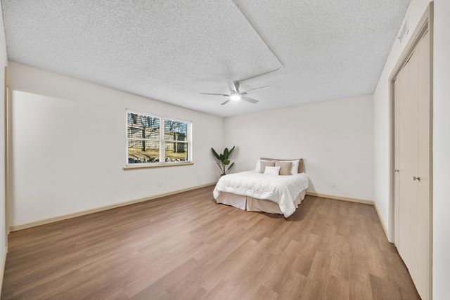 160 Cooper St Apt 17B, Hot Springs, AR 71913