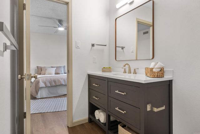 160 Cooper St Apt 17B, Hot Springs, AR 71913