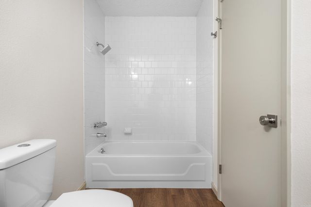 160 Cooper St Apt 17B, Hot Springs, AR 71913