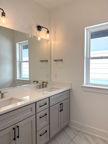 321 Sophia Rain Dr, Nashville, TN 37218