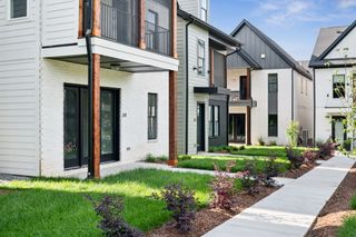 321 Sophia Rain Dr, Nashville, TN 37218