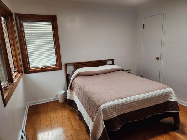 2445 Clough Avenue, Highland, IN 46322