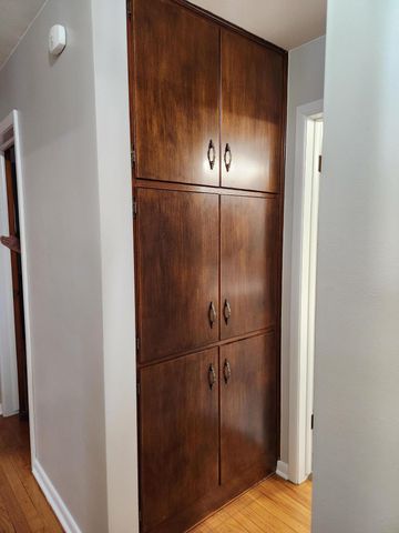 2445 Clough Avenue, Highland, IN 46322