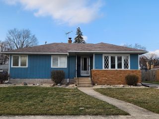 2445 Clough Avenue, Highland, IN 46322