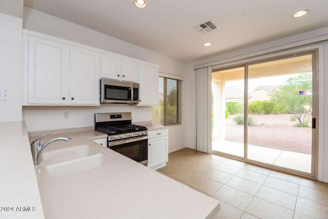 22409 N LOS GATOS Drive, Sun City West, AZ 85375