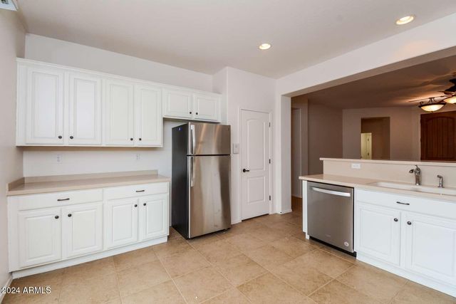 22409 N LOS GATOS Drive, Sun City West, AZ 85375