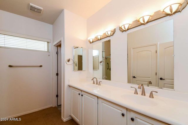 22409 N LOS GATOS Drive, Sun City West, AZ 85375