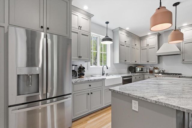 155 Brookman Road, Pownal, VT 05261