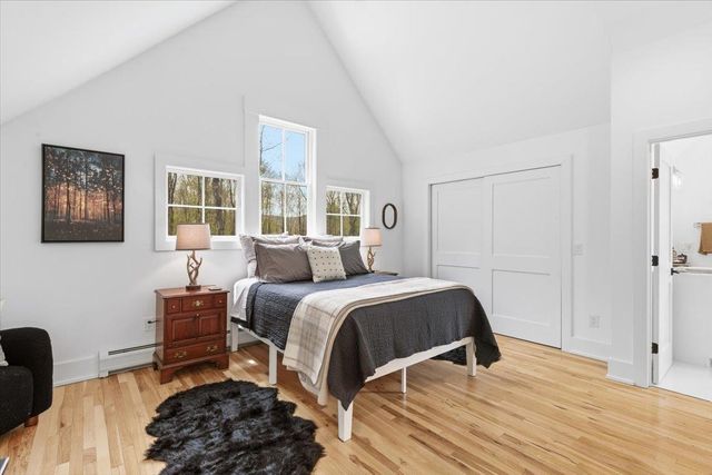 155 Brookman Road, Pownal, VT 05261