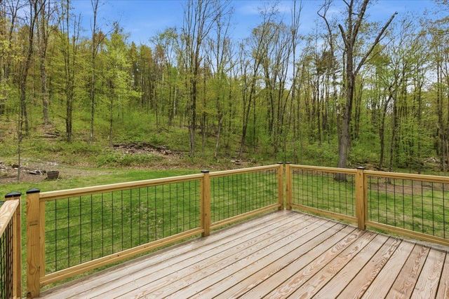 155 Brookman Road, Pownal, VT 05261