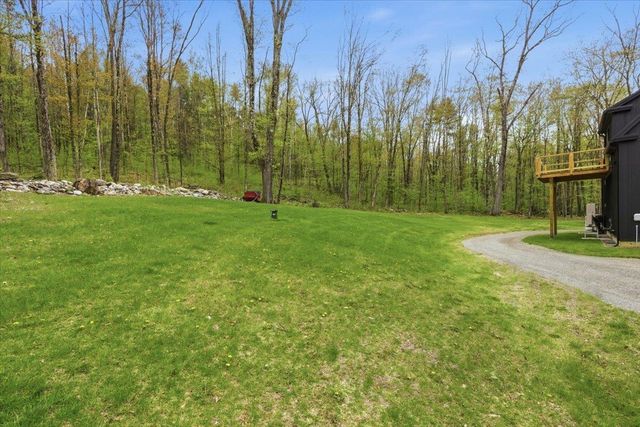 155 Brookman Road, Pownal, VT 05261