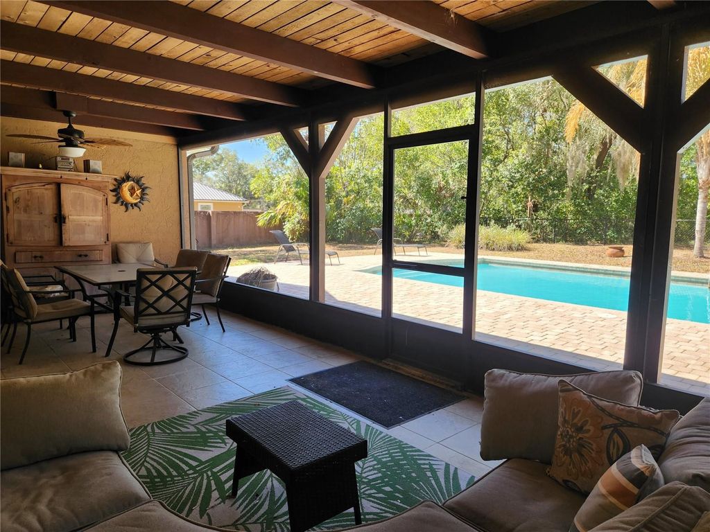 Image 29 of property listing at 400 SE 49TH AVENUE, Ocala, FL 34471